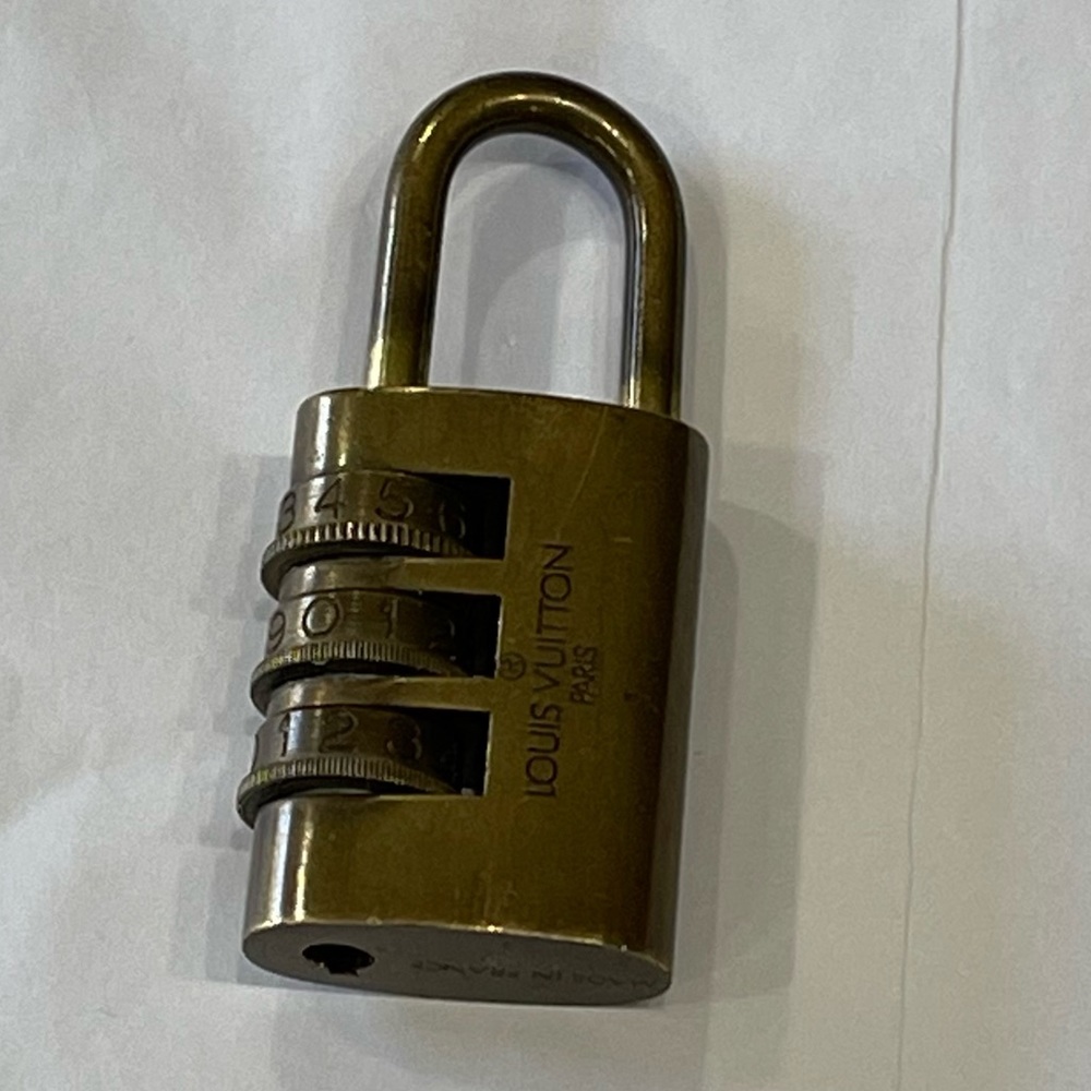 Louis Vuitton Vintage lock